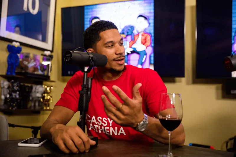 若不打篮球会做什么？哈特：去做媒体打嘴炮喷人，会很好玩